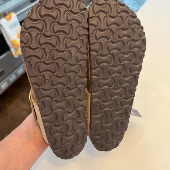 Birkenstock Gizeh BIG Buckle Women’s Sandcastle Nubuck Leather Sz US 7 EU 38 NEW - Picture 11 of 12